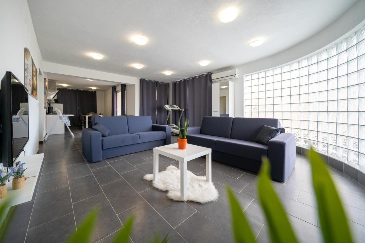 Holiday Apartments Amarilis Pakoštane Eksteriør billede